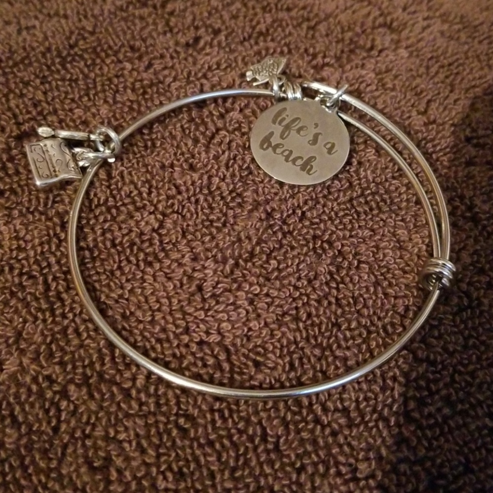 ~Beach~Bracelet~